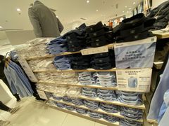 -优衣库(上海虹口龙之梦店)
