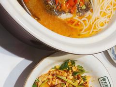 -费大厨辣椒炒肉(高铁吾悦广场店)