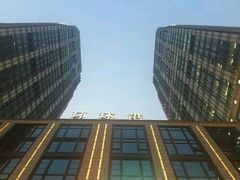-AMG海上明珠影城(上海环球港RealDCinema店)