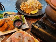 -Show Neua Thai Street Food