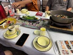 -刘姐啤酒鱼民族演艺餐厅(西街总店)