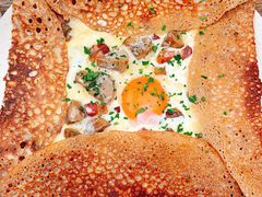 鸡蛋蘑菇熏肉荞麦可丽饼-RAC BAR(安福路店)