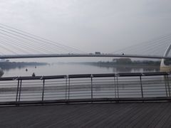 -南京眼步行桥