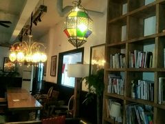 -拖板鞋咖啡旅行酒店(春熙路地铁站店)