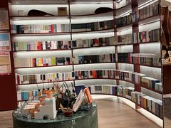 -二酉书店TOYOU BOOKS