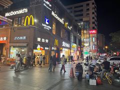 -解放路步行街