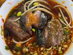 -金海椒罐罐鲢鱼(东方桂苑店)