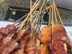 -路边边.炒菜烧烤.音乐餐厅(良乡长虹店)