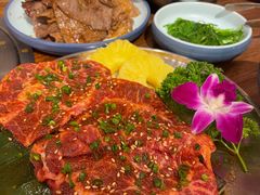 -明洞阿姨·韩式酱蟹烤肉·创意料理(三元桥店)