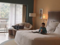-上海佘山世茂艾美酒店