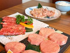 -炼火烤肉店