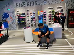 -NIKE品牌体验店(金源新燕莎店)
