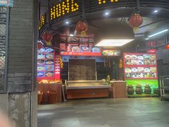 -枫林红了·长沙地标酒楼(金星路店)
