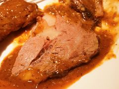 烤牛肉-艺厨风尚餐厅 · 桔钓沙莱华度假酒店