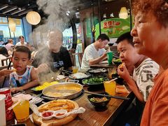 -呷哺呷哺 小火锅 (浦东新欧尚超市店)