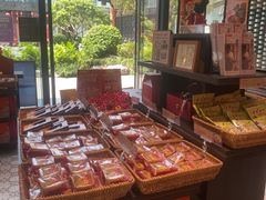 -喜万年年.嫁女饼.顺德特产(华侨城店)