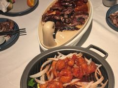 -八府香鸭·啫啫煲(华山路店)