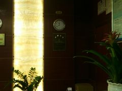 -南宁世纪君悦大酒店(青秀万达滨湖路地铁站店)