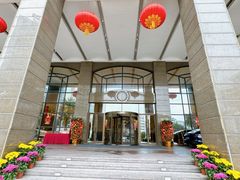 -汕尾巴黎半岛酒店