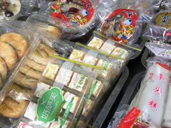 零售区-上海虹口糕团(福州路店)
