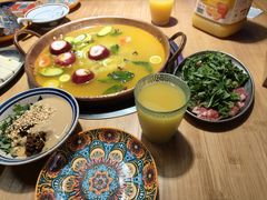 -洱火云南酸菜牛肉火锅(石景山当代商城店)