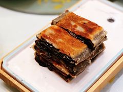 麻酱红糖饼-四世同堂·京菜·烤鸭(双井店)