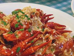 -捌贰虾蟹·江湖菜馆(江汉路店)