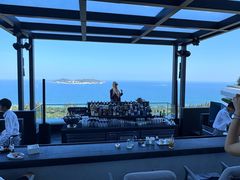 -瑰丽酒店·海吧·天际下午茶·现场DJ·天台酒吧