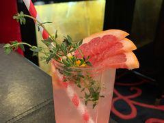 -Salon de The de Joel Robuchon(外滩18号店)