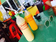 -Jonah's Fruit Shake & Snack Bar