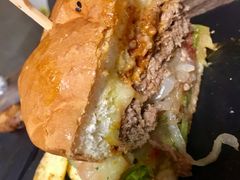 意大利肉酱汉堡-HIGH FIVE哈福手工汉堡(桂林路店)