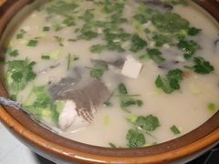 -姜君·千岛湖鱼头馆(浦东大道店)