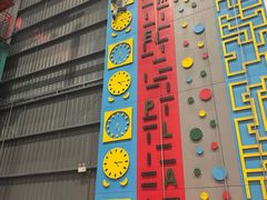 -极限PLAY运动娱乐新世界·团建派对潮玩休闲馆·室内蹦极高空游乐园