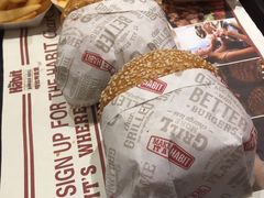 -The Habit Burger Grill 哈比特汉堡(爱琴海店)