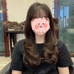 -AKOZO Beauty Salon