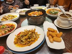 -万重锦·人文川菜馆(骡马市店)