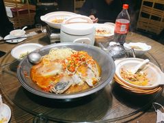 翘嘴鱼头-田趣园长沙菜(天安云谷店)