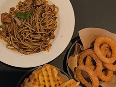 -必胜客(桐乡吾悦广场店)