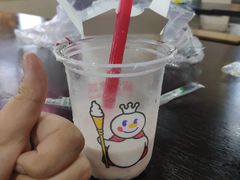 草莓奶昔-八一好吃街·高品美食广场