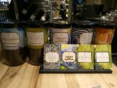 -星巴克臻选(湖滨道店)