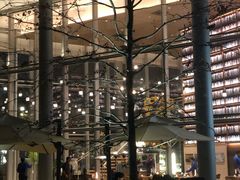 -茑屋书店(天目里店)