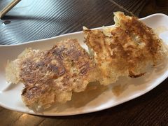 煎饺子-拉面莊夢語＆中华料理八椿