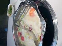 -佰人王串串香火锅(洋珠巷店)