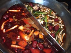 -湊湊火锅·茶憩(新中关购物中心店)