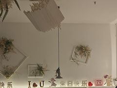 -春树下·树屋花房西餐厅(罍街AS1980店)