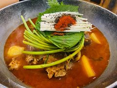 -喇喇排骨火锅·传统韩式脊骨汤(望京西园总店)