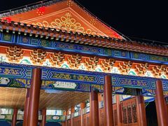 -巴陵广场