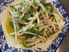 太湖芦苇根炒肉丝-呼吸森林·生态农庄农家乐私房菜