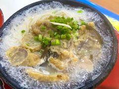 -刚砂锅鸡丝米线