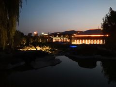 -鹦鹉寺公园